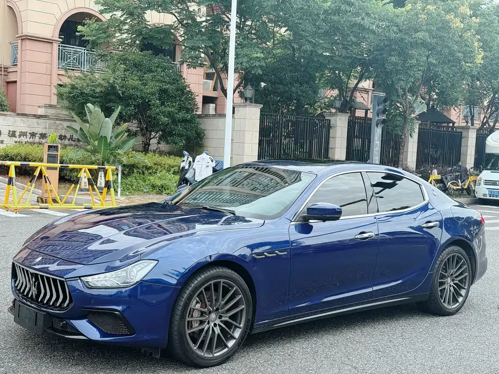 Ghibli 2017 3.0T Standard Edition