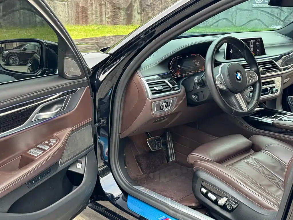 BMW 7 Series 2019 Model Facelift 730Li M Sport Package