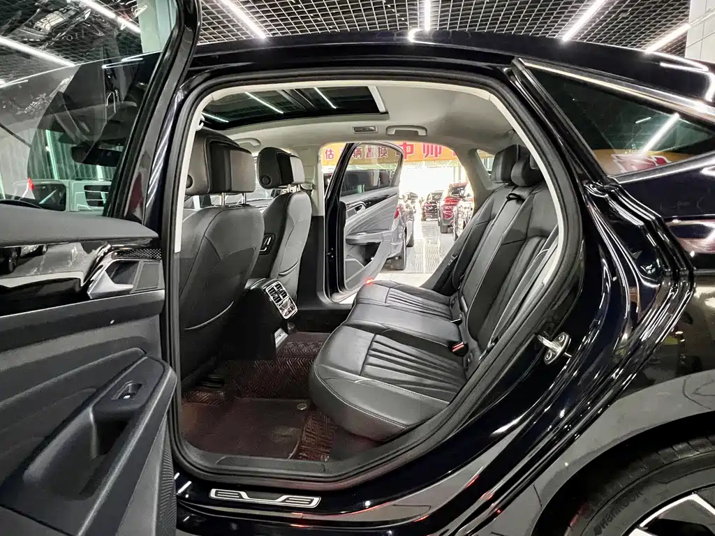 Passat 2024 330 TSI Elite Edition