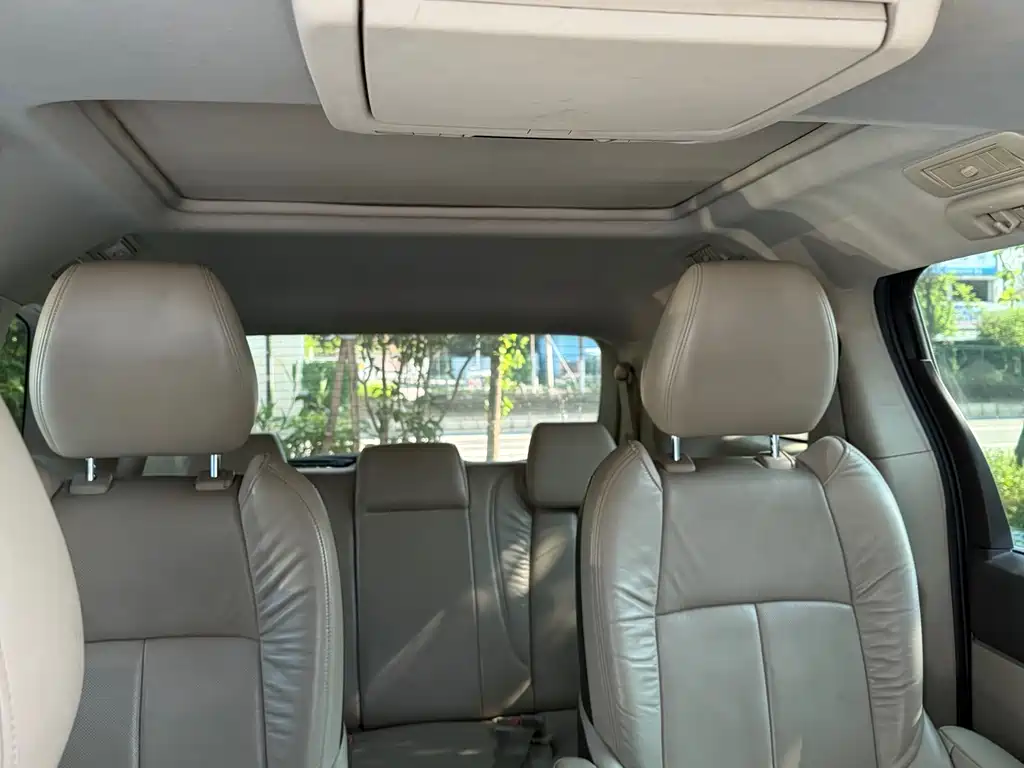 Buick GL8 2013 3.0L XT Luxury Business Flagship Edition