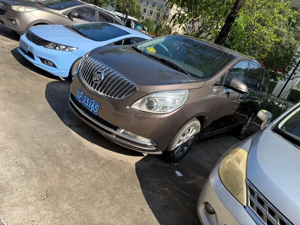 Buick GL8 2013 3.0L XT Luxury Business Flagship Edition