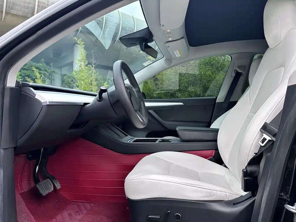 Model Y Long Range All-Wheel Drive 2022