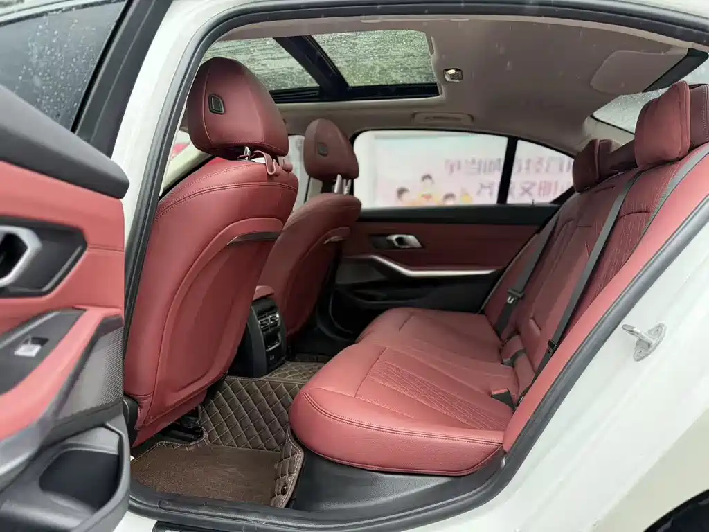 BMW 3 Series 2024 320Li M Sport Package