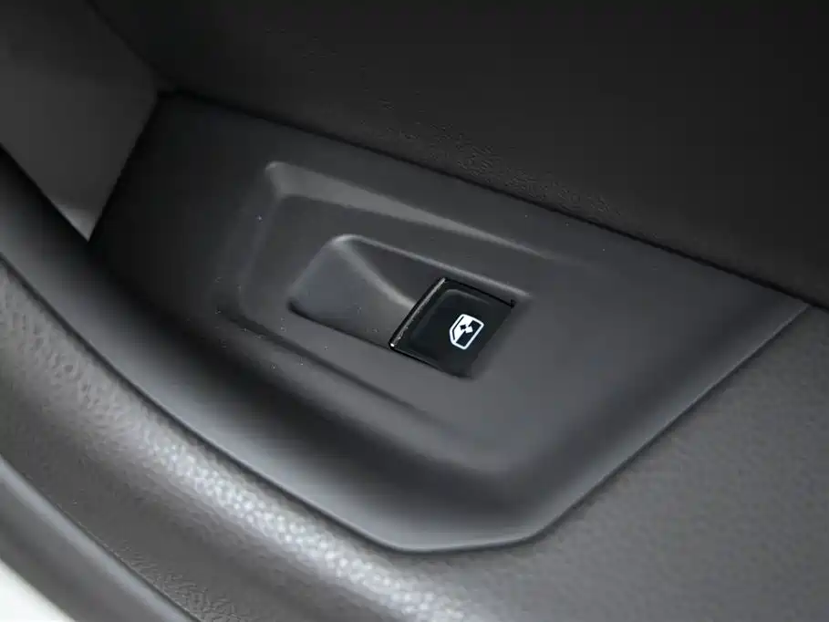 Touareg 2022 3.0 TSI Rishang Edition Yaoke Sports Package