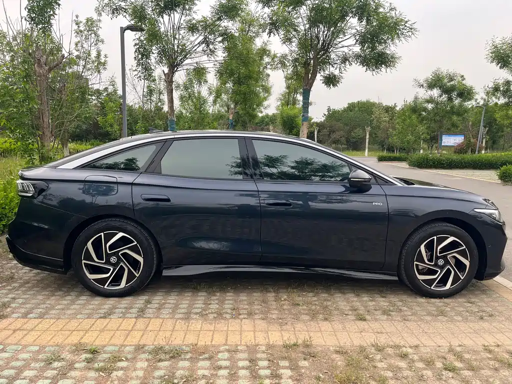 Volkswagen ID.7 VIZZION 2024 PRO Edition