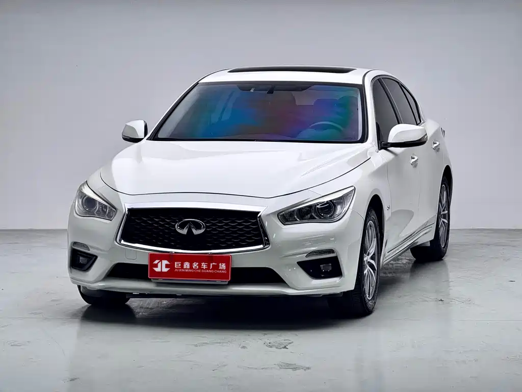 Infiniti Q50L 2018 2.0T Comfort Edition National VI