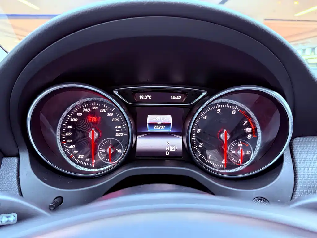 Mercedes-Benz GLA 2018 GLA 200 Sport Line