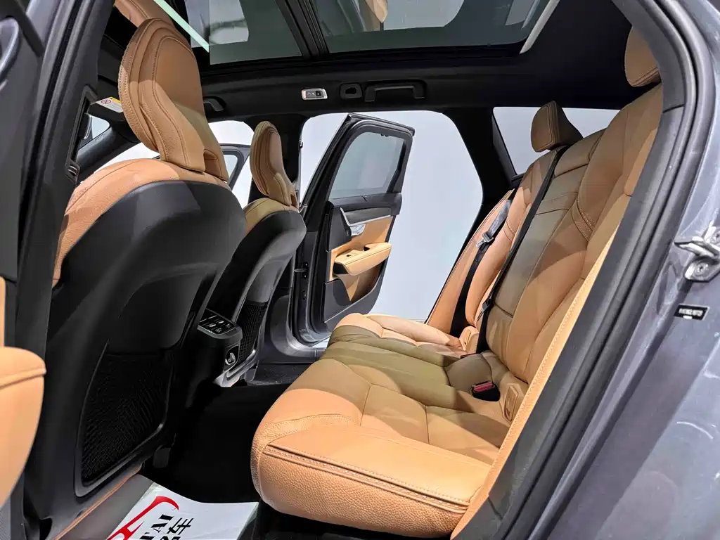 Volvo V90 2020 Cross Country T5 AWD Smart Range Edition