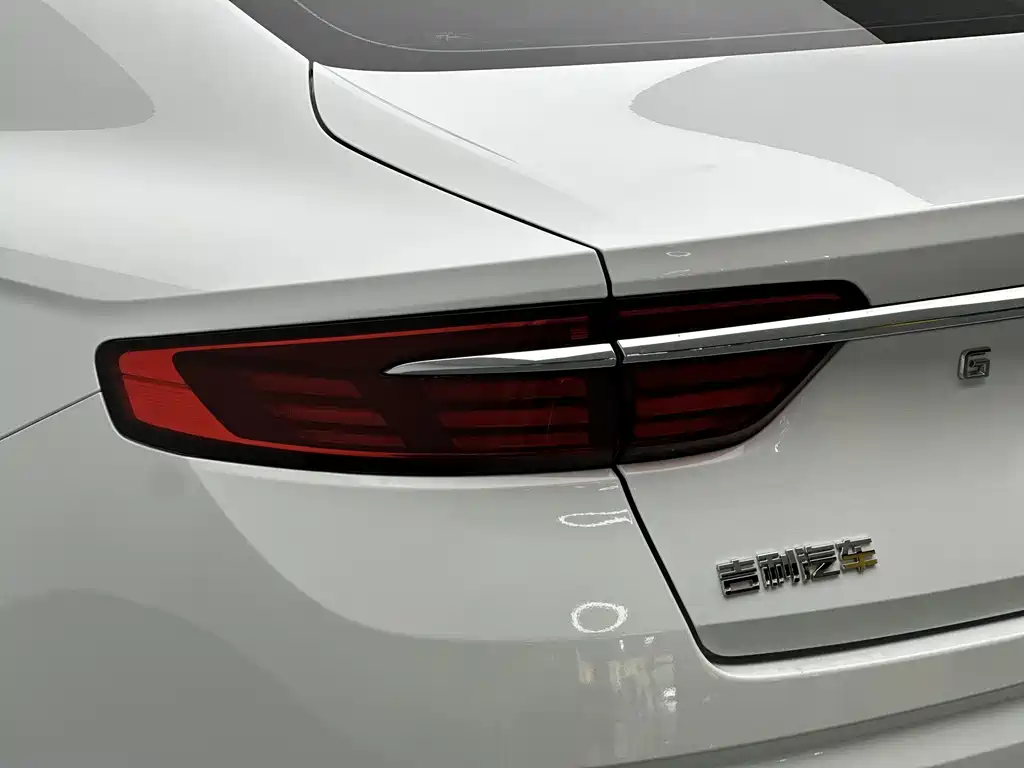 Starry 2021 Model 2.0TD Luxury Edition