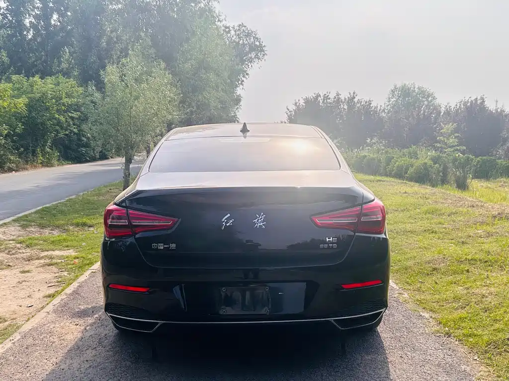 Hongqi H5 2022 Classic 1.8T Automatic Smart Link QiXiang Edition