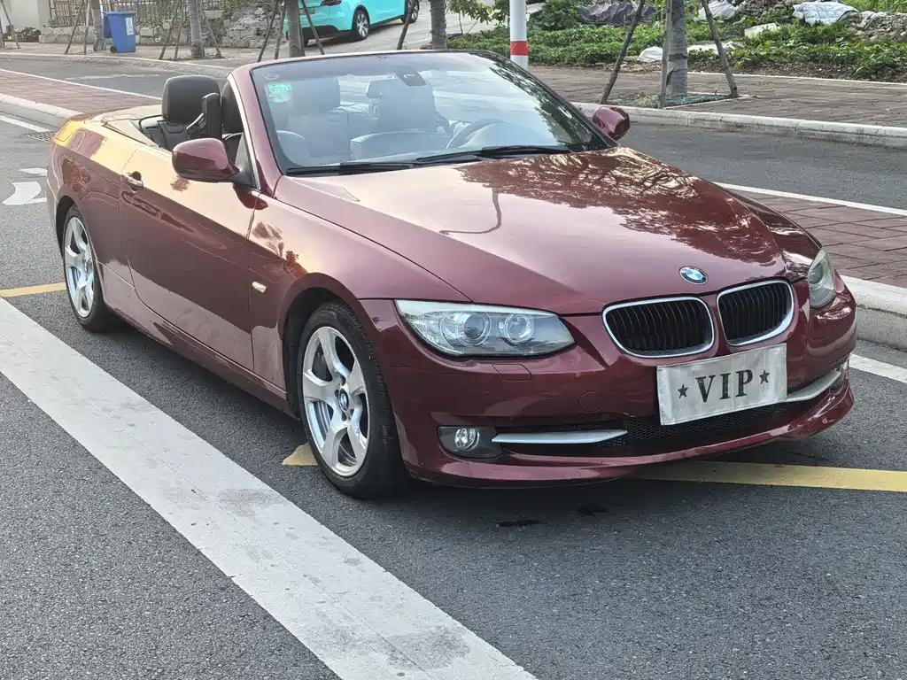BMW 3 Series (Import) 2011 320i Convertible Coupe Edition