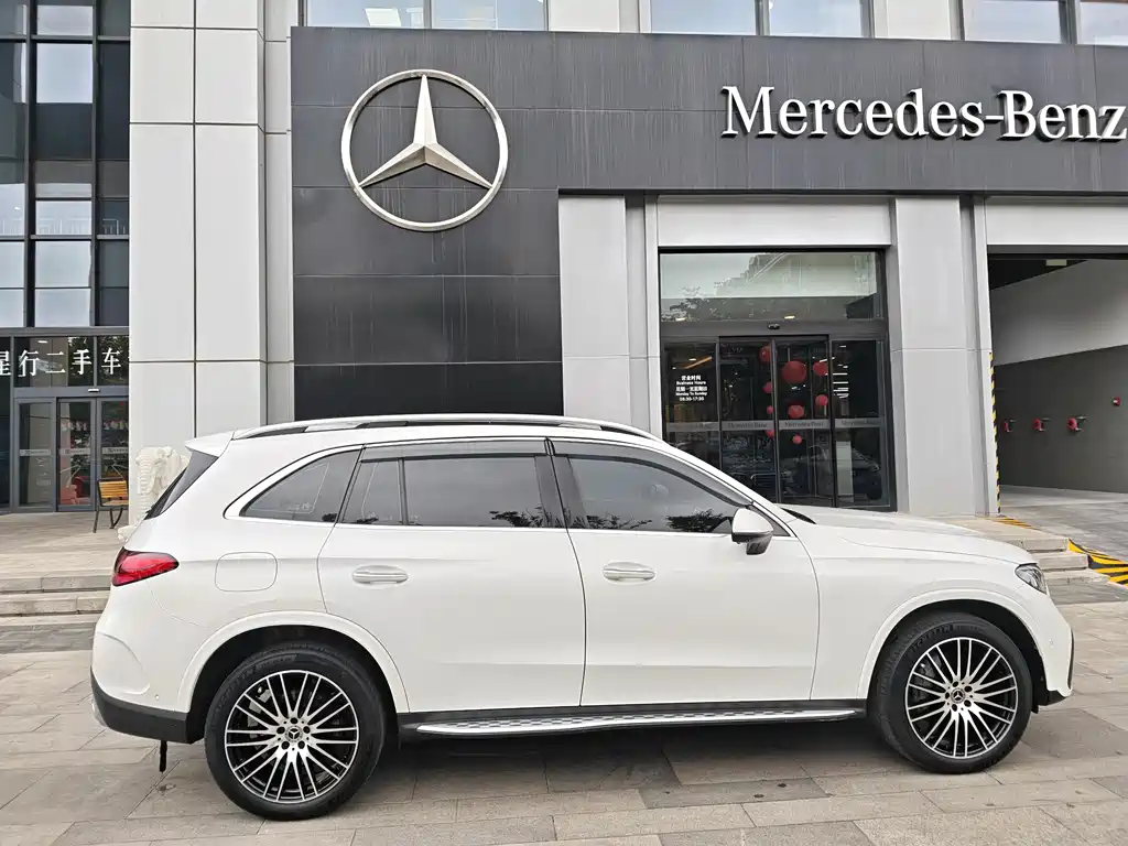 Mercedes-Benz GLC 2023 GLC 300 L 4MATIC Luxury 7-seat