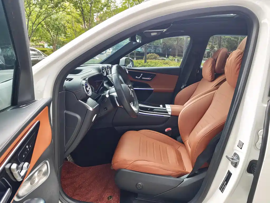 Mercedes-Benz GLC 2023 GLC 300 L 4MATIC Luxury 7-seat
