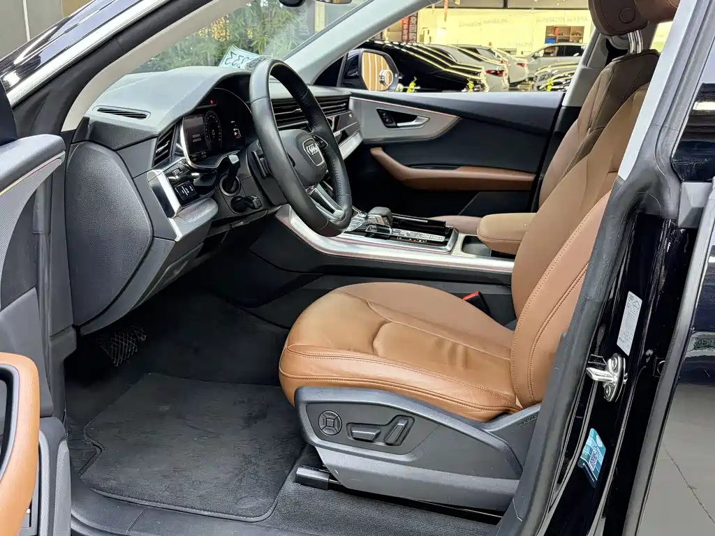 Audi Q8 2019 45 TFSI Luxury Edition