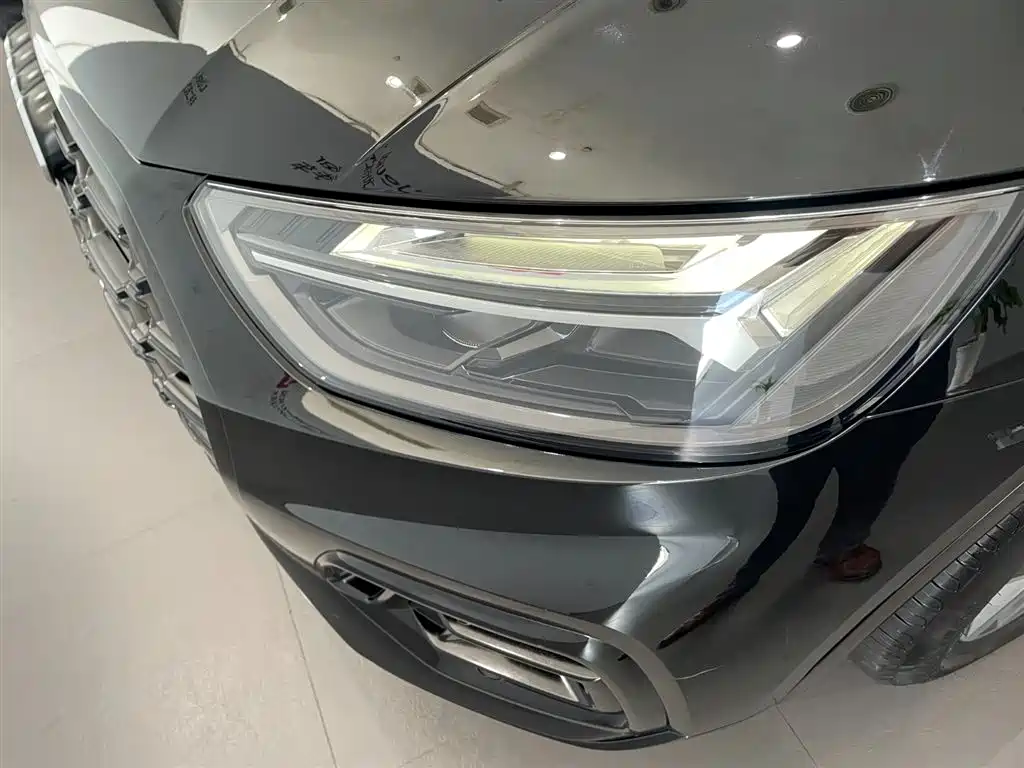 Audi Q5L 2024 model 40 TFSI Luxury Dynamic Edition