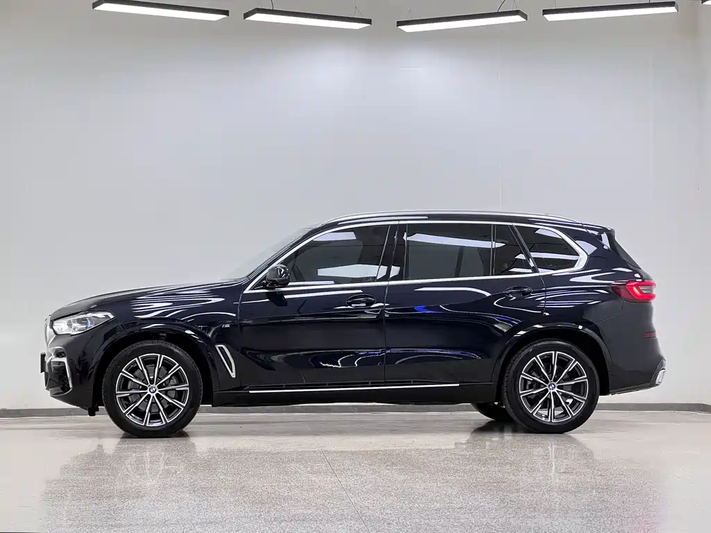 BMW X5 2022 xDrive 30Li M Sport Package尊享型