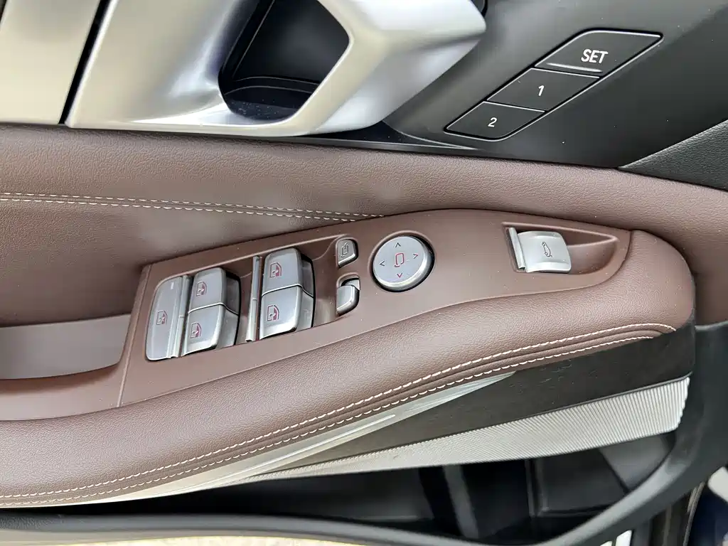 BMW X5 2022 xDrive 30Li M Sport Package尊享型