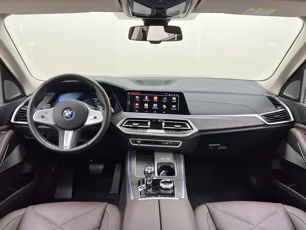 BMW X5 2022 xDrive 30Li M Sport Package尊享型