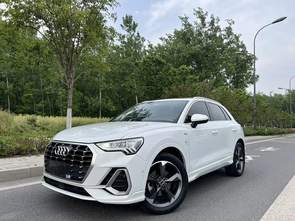 Audi Q3 2022 35 TFSI Sporty Dynamic Edition