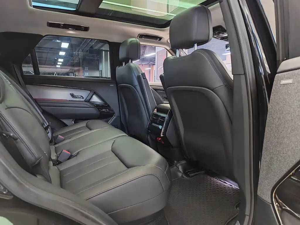 Range Rover Sport 2023 360PS S