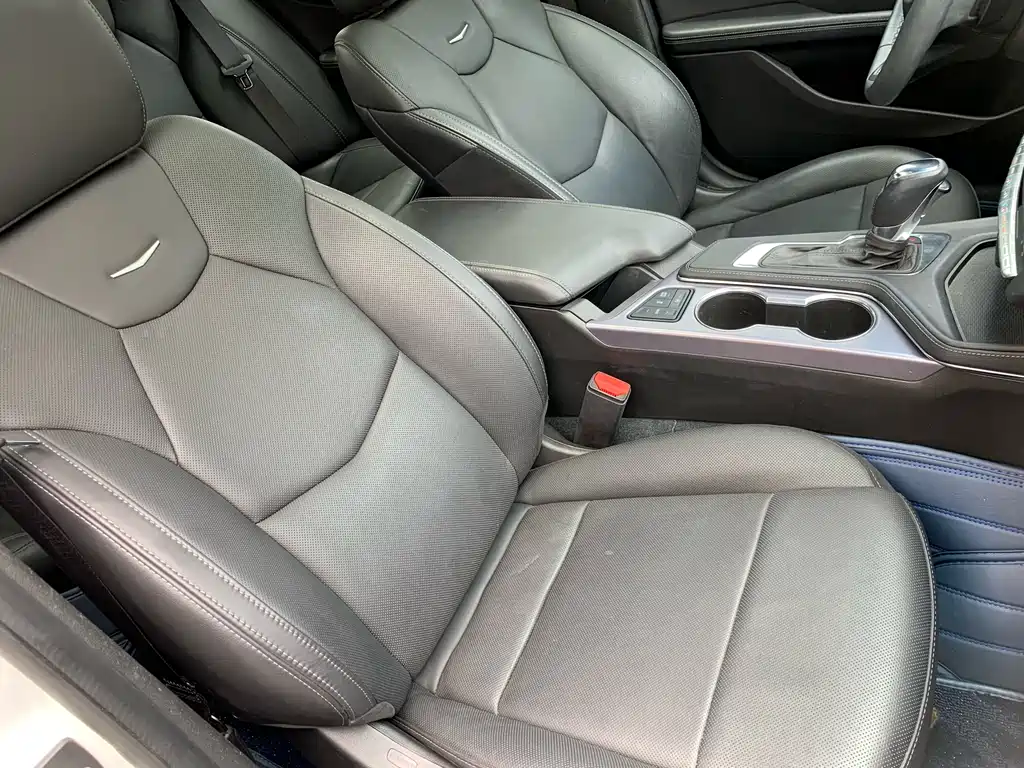 Cadillac CT4 2022 28T Luxury Edition
