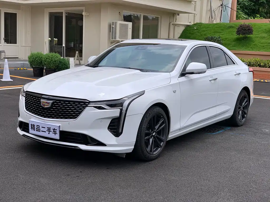 Cadillac CT4 2022 28T Luxury Edition
