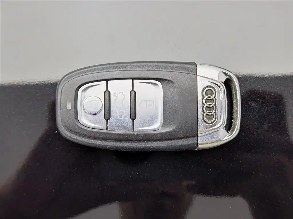 Audi A6L 2014 model TFSI standard version