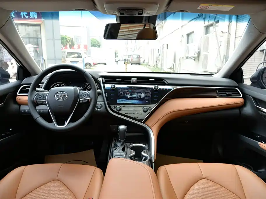 Camry 2021 2.5G Luxury Edition