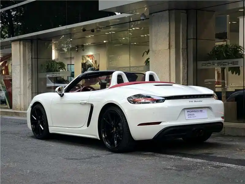 Porsche 718 Boxster 2.0T 2022 Model