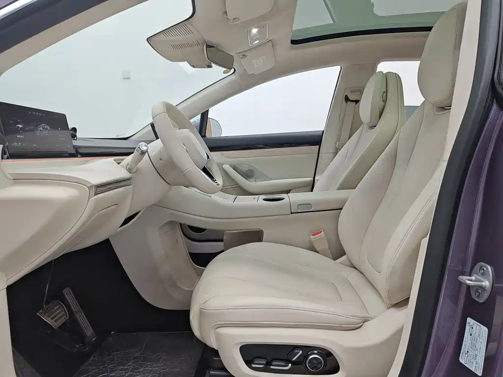 智界R7 2025款 增程 331km Ultra