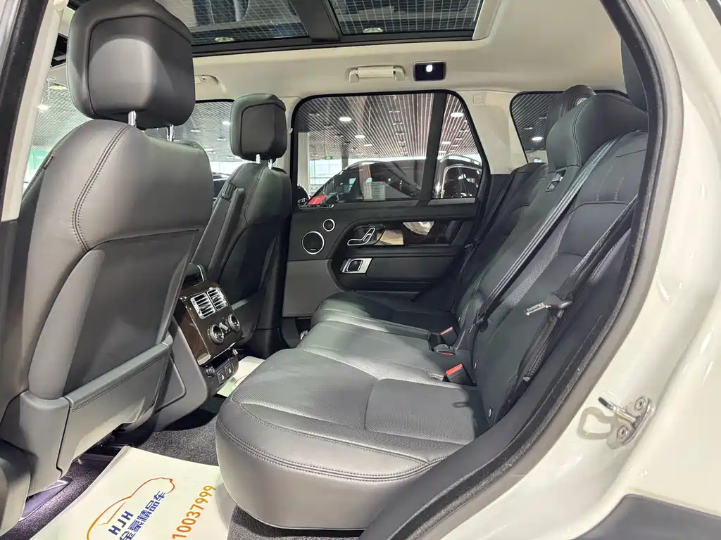 Range Rover 2022 3.0 L6 360PS Heritage Edition