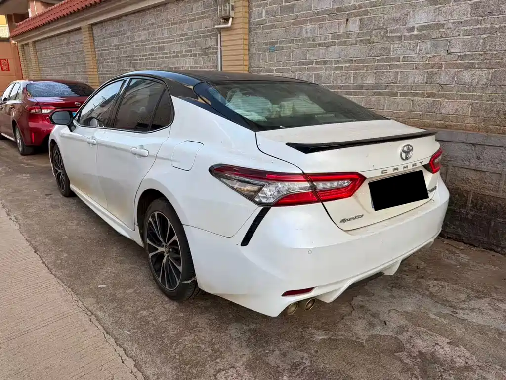Camry 2019 Model Restyled 2.5S Fengshang Edition