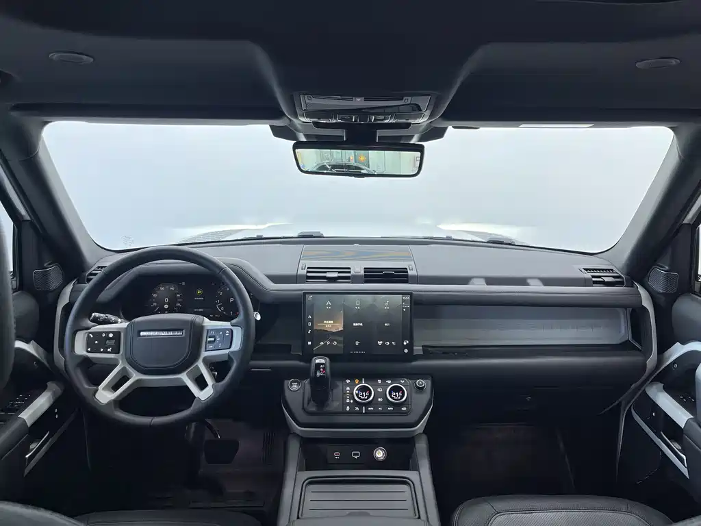 Land Rover Defender 2024 110 3.0T P400 X-DYNAMIC HSE