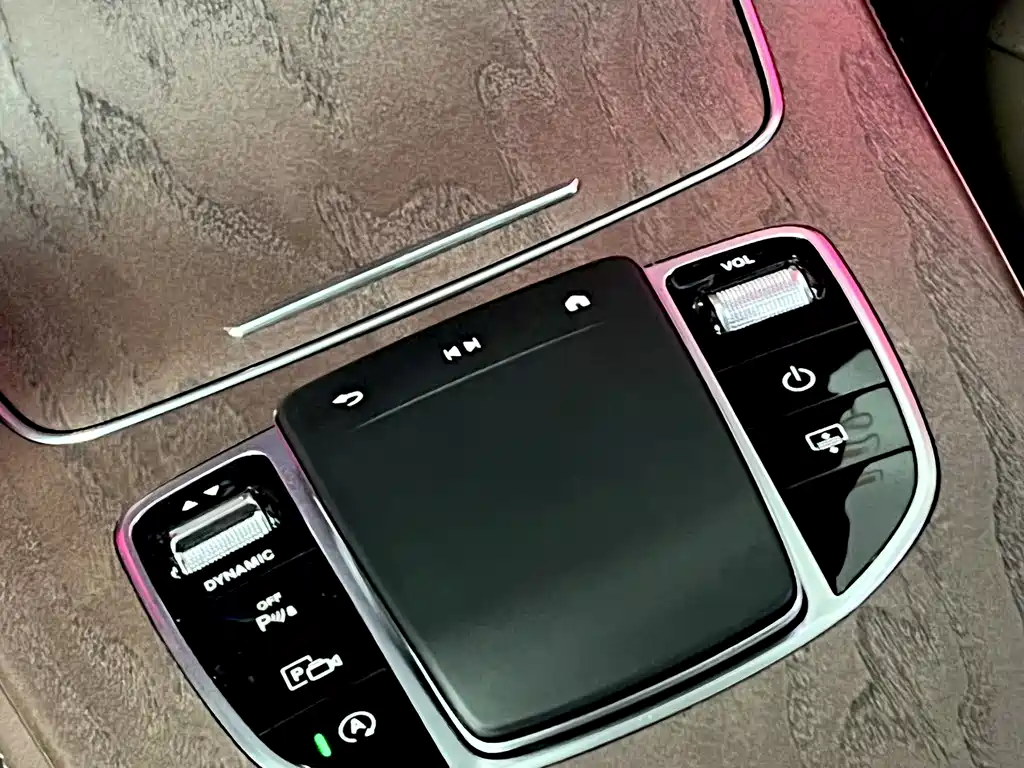 Mercedes-Benz E-Class 2023 Model Year Restyled E 300 L Luxury Edition