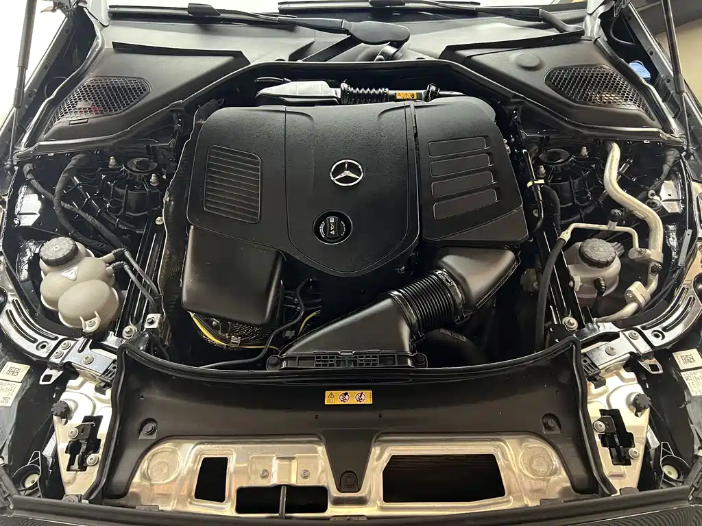 Mercedes-Benz E-Class 2024 E 300 L Luxury Edition