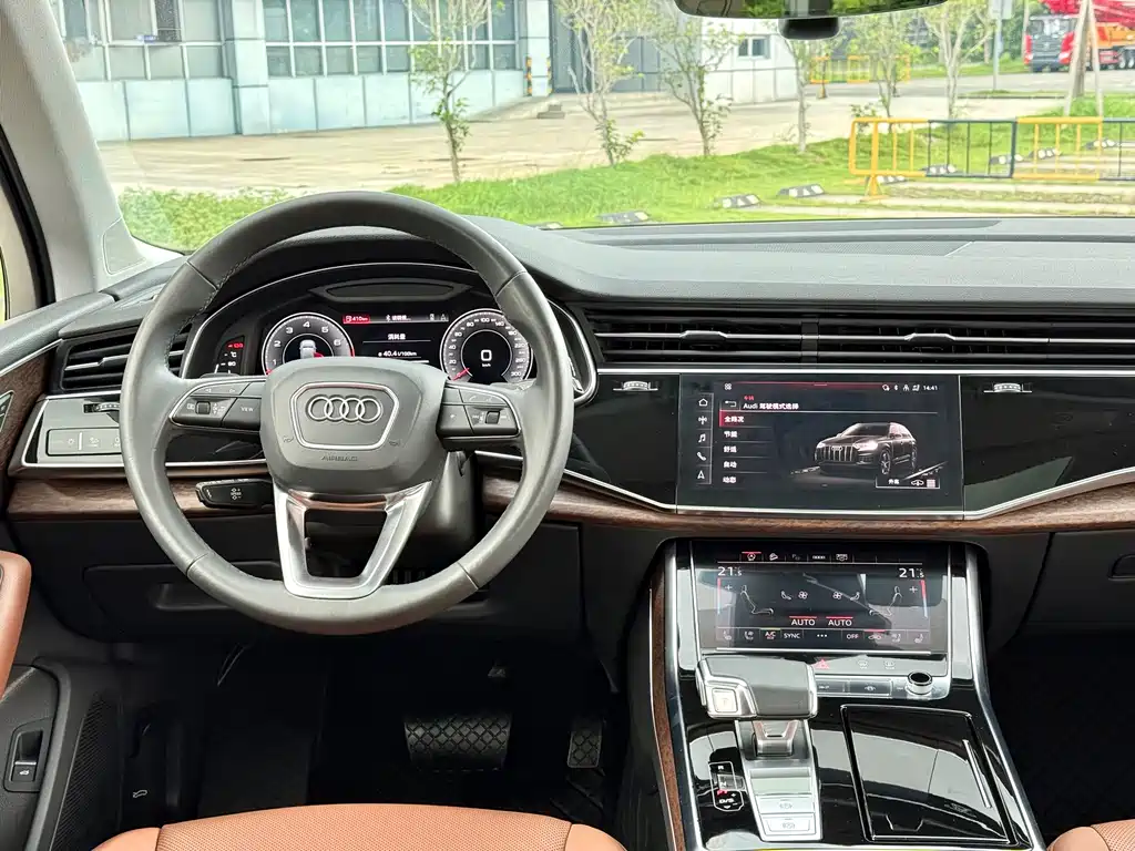 Audi Q7 2022 55 TFSI quattro S line Sport Coupe