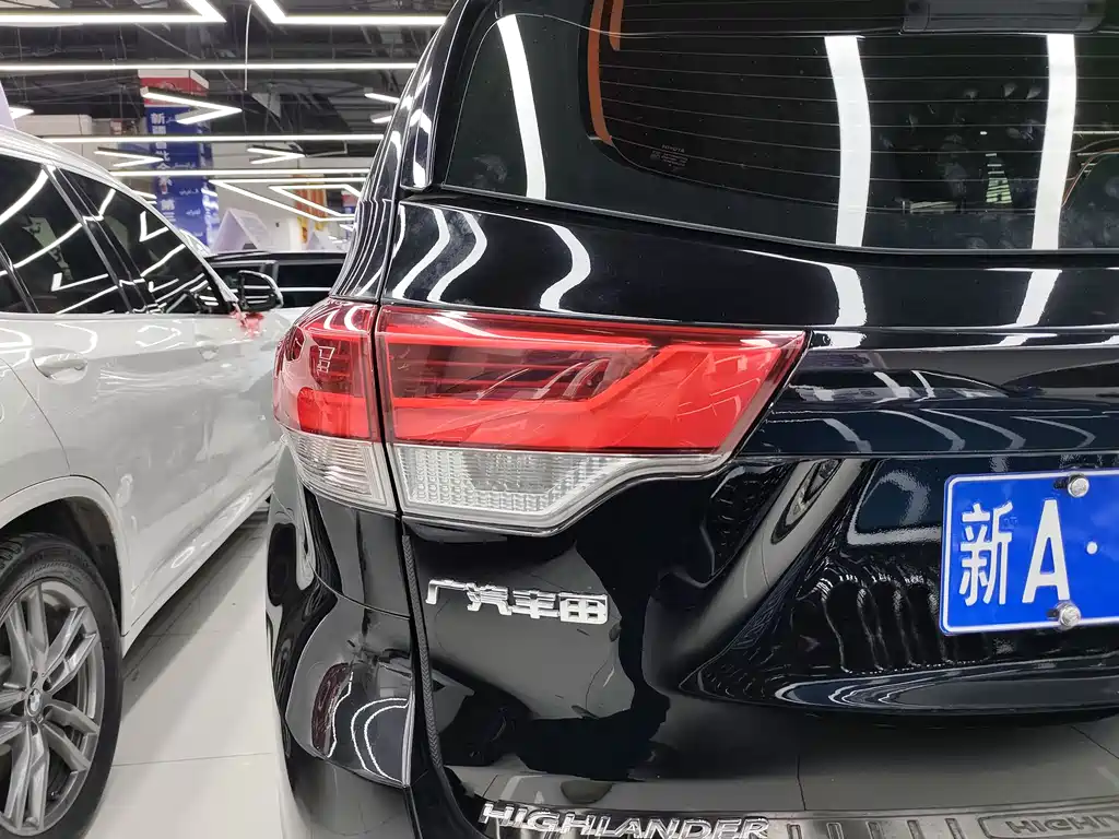 Hanlan Da 2018 2.0T 4WD Prestige Edition 7-seater National V