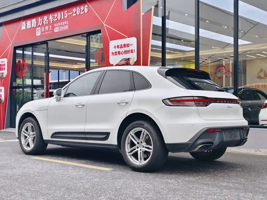 Macan 2023 2.0T