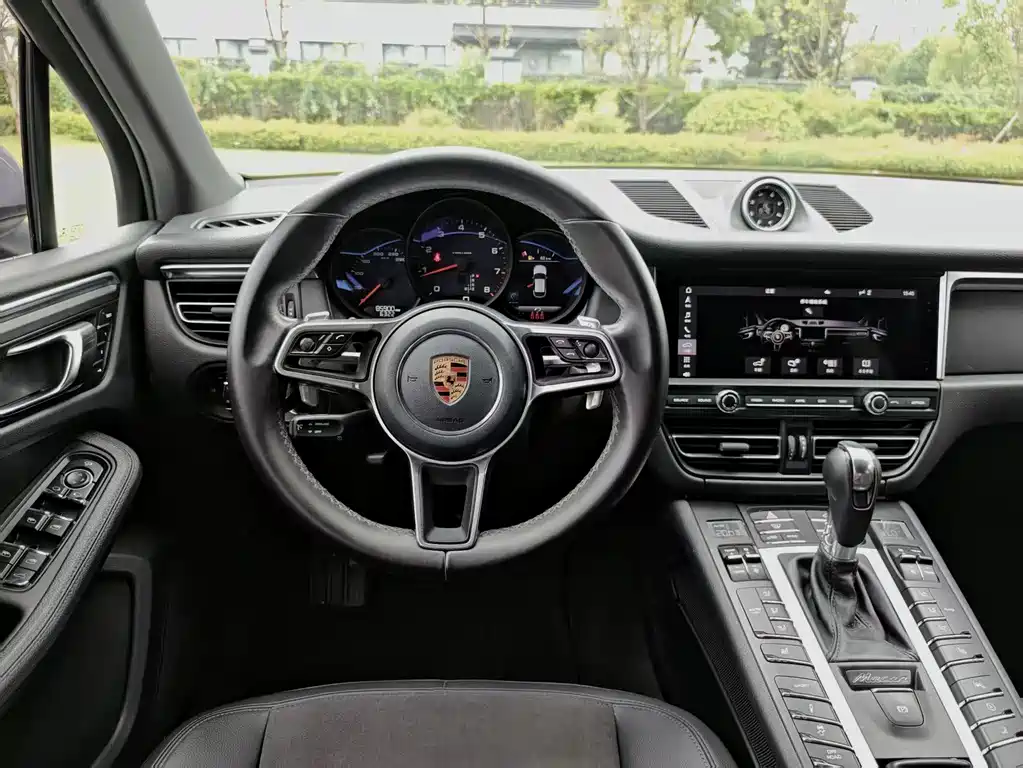 Macan 2020 2.0T
