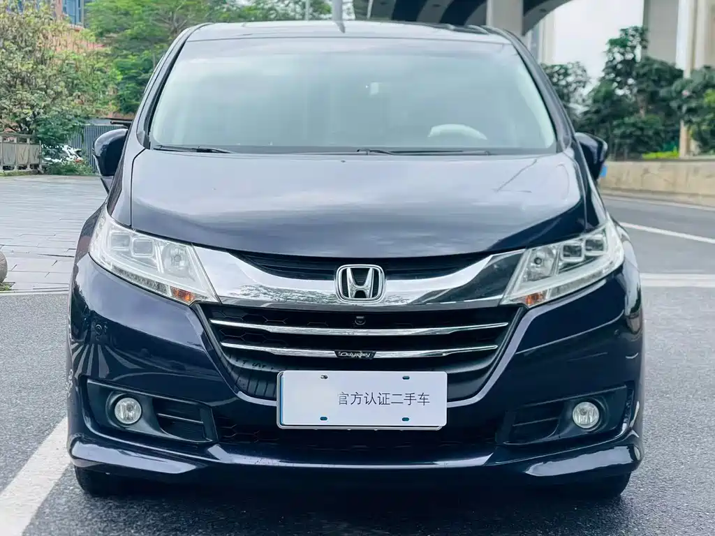 Odyssey 2015 2.4L Prestige Edition