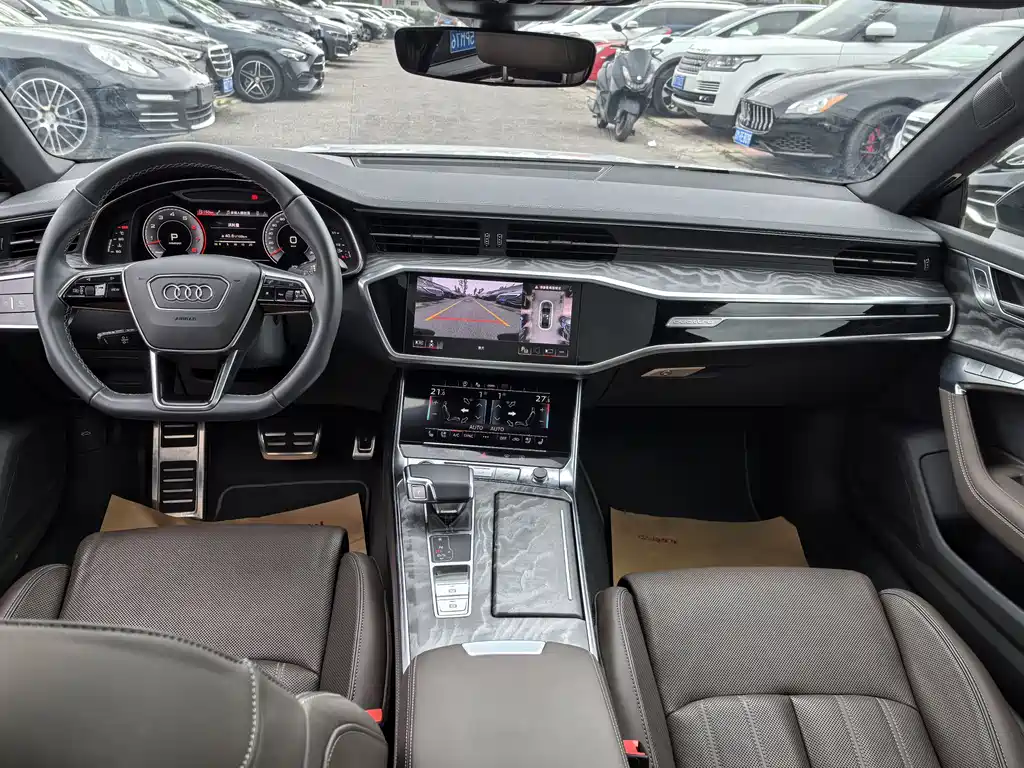 Audi A7L 2022 55 TFSI quattro S-line Jing Yuan Edition Yueshie Package