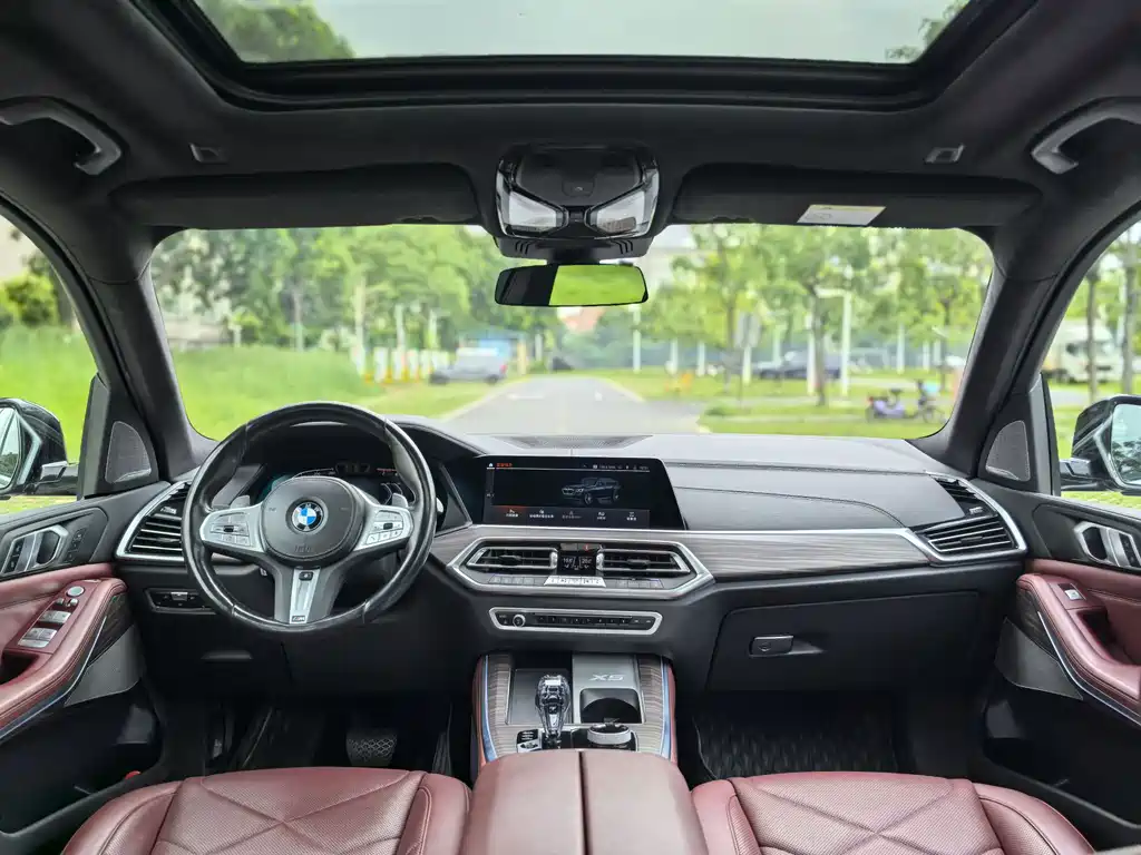BMW X5 2022 Model Refresh xDrive 40Li Luxury Edition M Sport Package