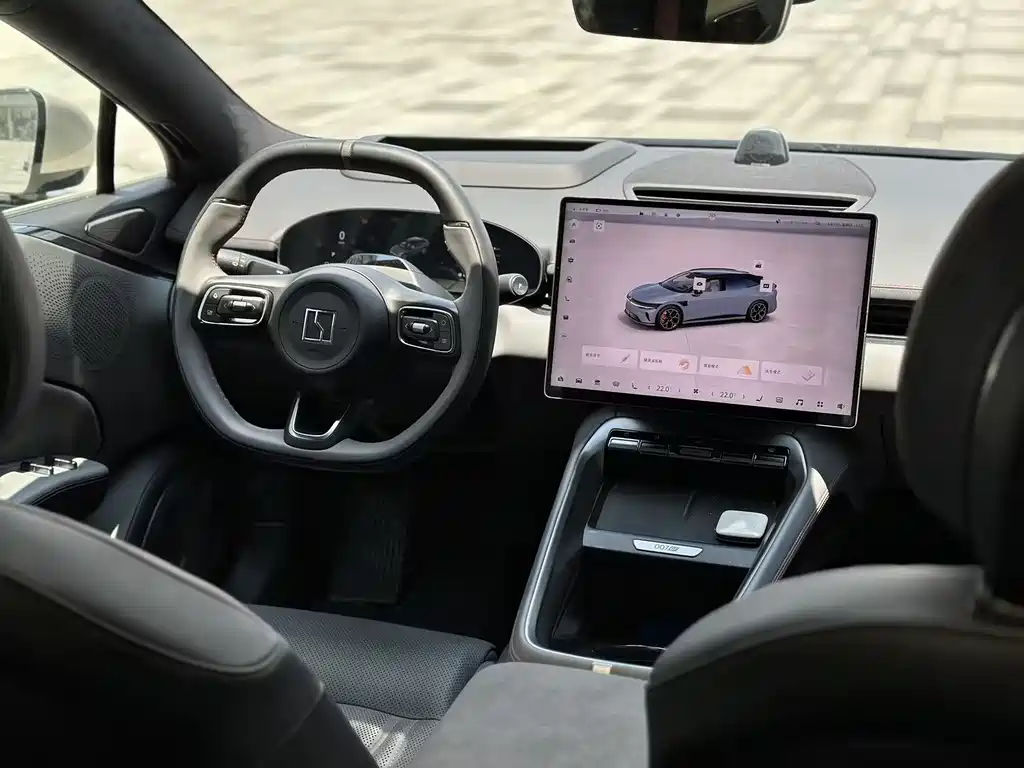 Jizhe 007 GT 2025 Edition Four-wheel Drive Intelligent Driving Version 75kWh