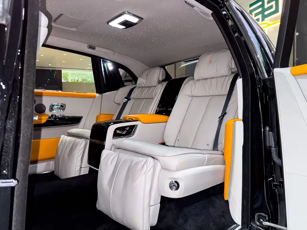 Phantom 2018 6.7T Long Wheelbase Edition