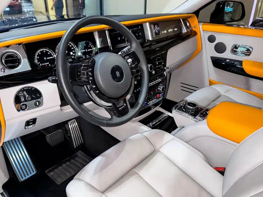 Phantom 2018 6.7T Long Wheelbase Edition