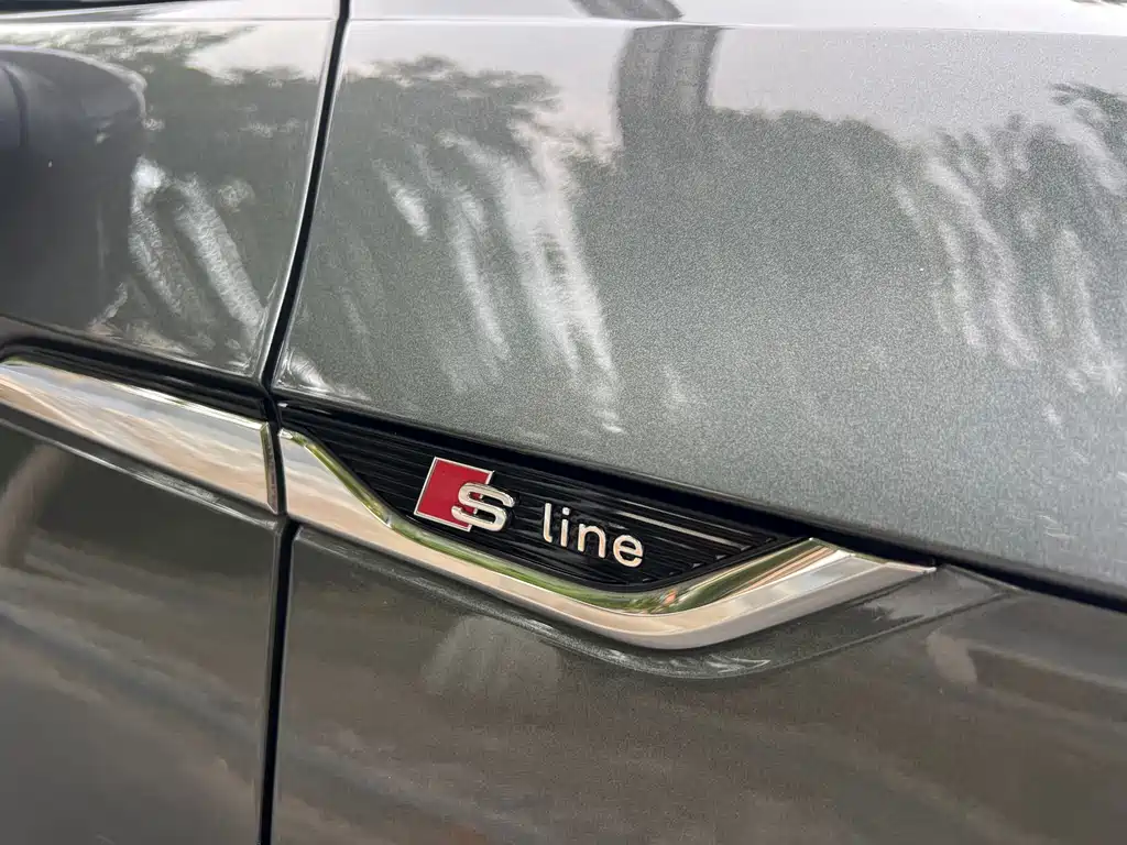 Audi A5 Import 2024 Sportback 40 TFSI quattro Luxury Dynamic Edition