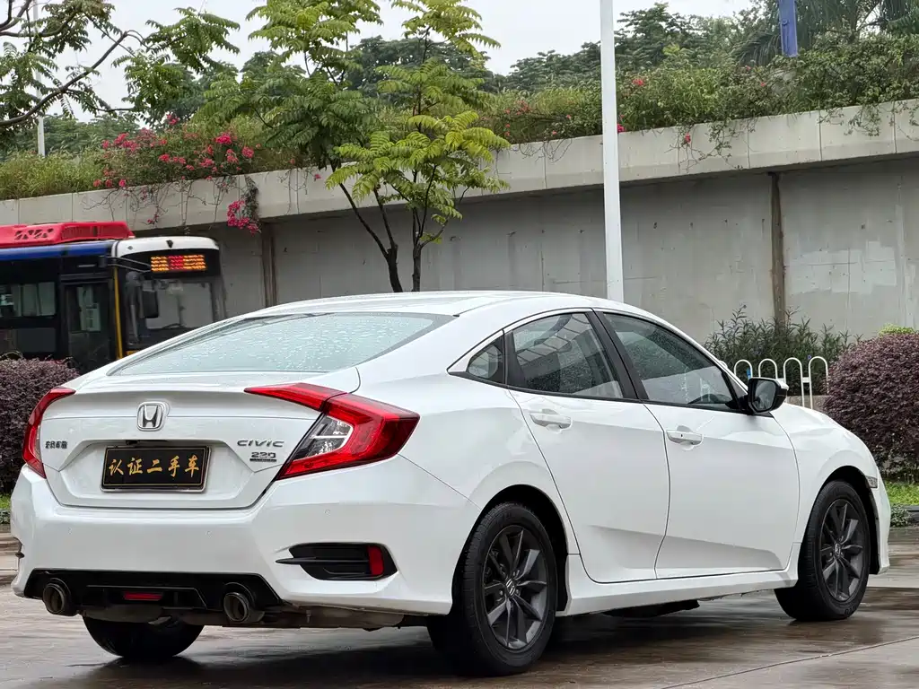 Civic 2019 220TURBO CVT Sport Edition National VI
