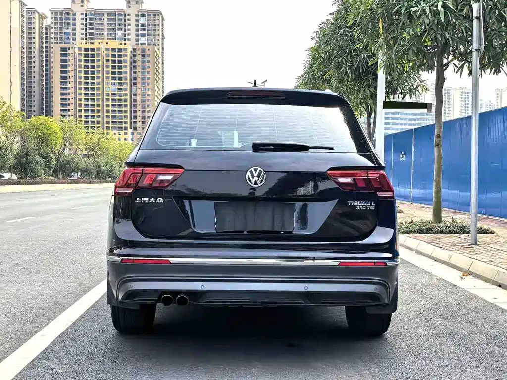 Tiguan L 2019 330 TSI Automatic 2WD Panoramic Comfort Edition National VI
