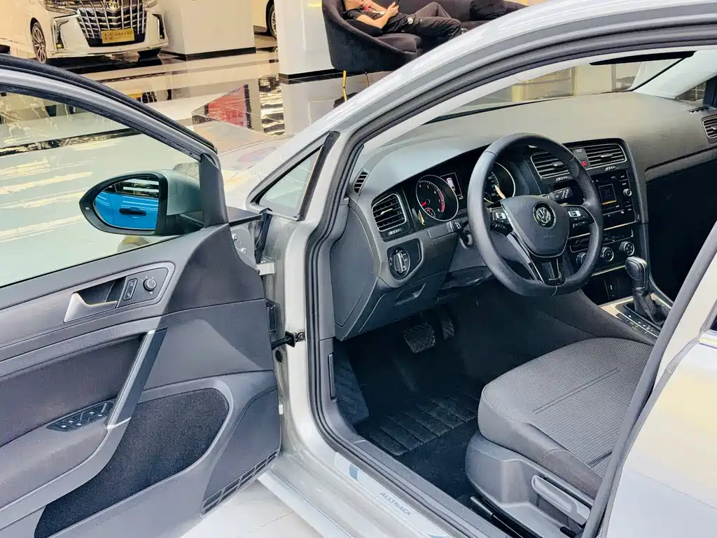 Volkswagen Golf Import 2019 1.8 TSI Wagon