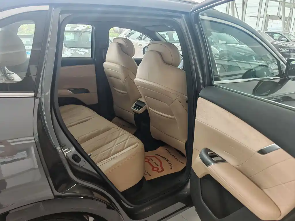 Chang'an CS75 PLUS 2025 Edition Fourth Generation 1.5T New Blue Whale Smart Luxury Version